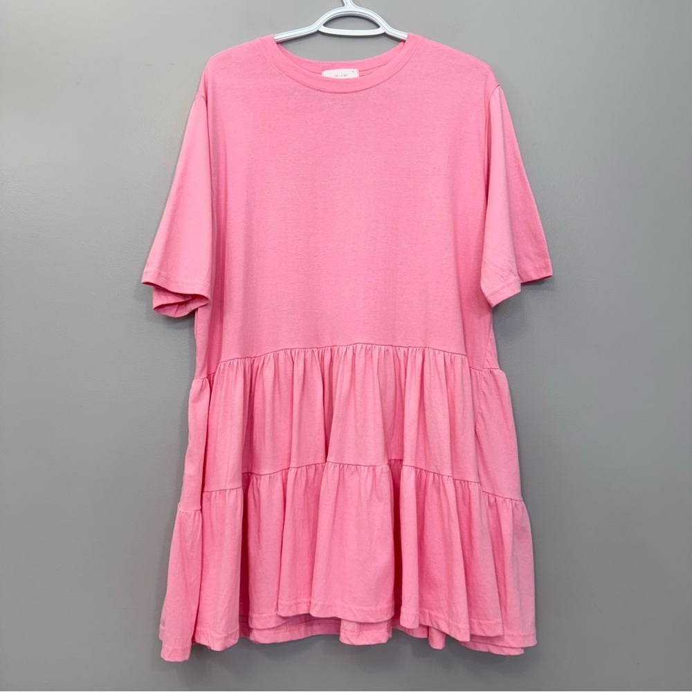 OAK + FORT TIERED T-SHIRT DRESS size Medium in Pink